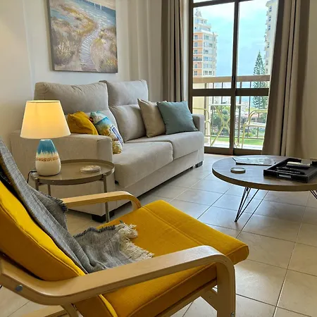 Homes Vibrant Ocean View Terraced With Swimming Pool 200 M To The Beaches Armacao de Pera