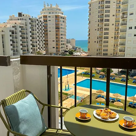 Homes Vibrant Ocean View Terraced With Swimming Pool 200 M To The Beaches Armacao de Pera