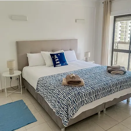Homes Vibrant Ocean View Terraced With Swimming Pool 200 M To The Beaches Apartment Armacao de Pera