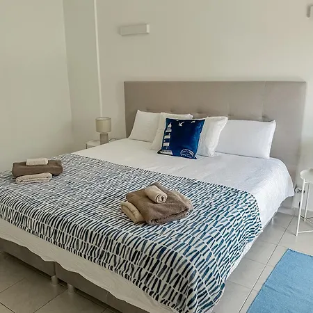 Homes Vibrant Ocean View Terraced With Swimming Pool 200 M To The Beaches Armacao de Pera