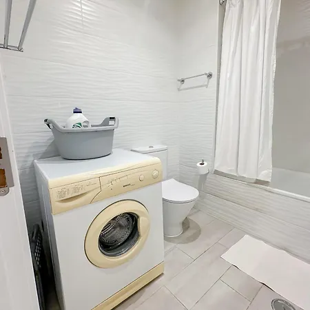 Homes Vibrant Ocean View Terraced With Swimming Pool 200 M To The Beaches * Armacao de Pera