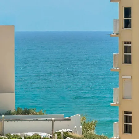 Homes Vibrant Ocean View Terraced With Swimming Pool 200 M To The Beaches * Armacao de Pera