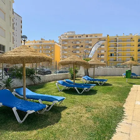 Homes Vibrant Ocean View Terraced With Swimming Pool 200 M To The Beaches Armacao de Pera